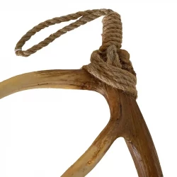 Horn med rep för upphängning, 61 cm, konstgjorda horn