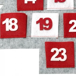 Julkalender, julgran med 24 små rum