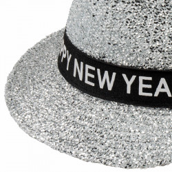 Nyårshatt med glitter och text i Al Capone-stil