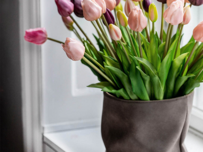 Ge ditt hem blomsterprakt med konstgjorda blommor